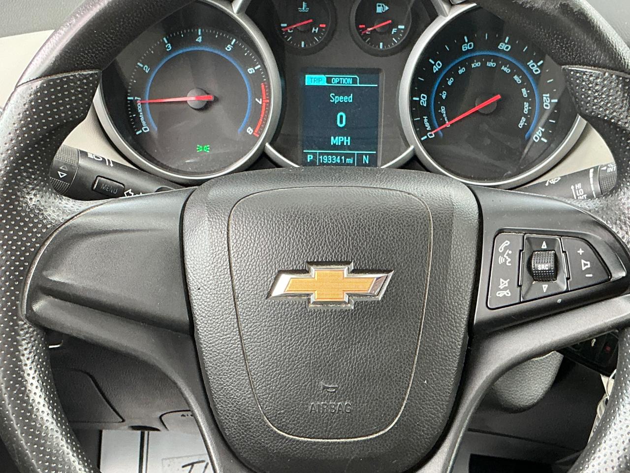 Chevrolet Cruze LS Auto 2014