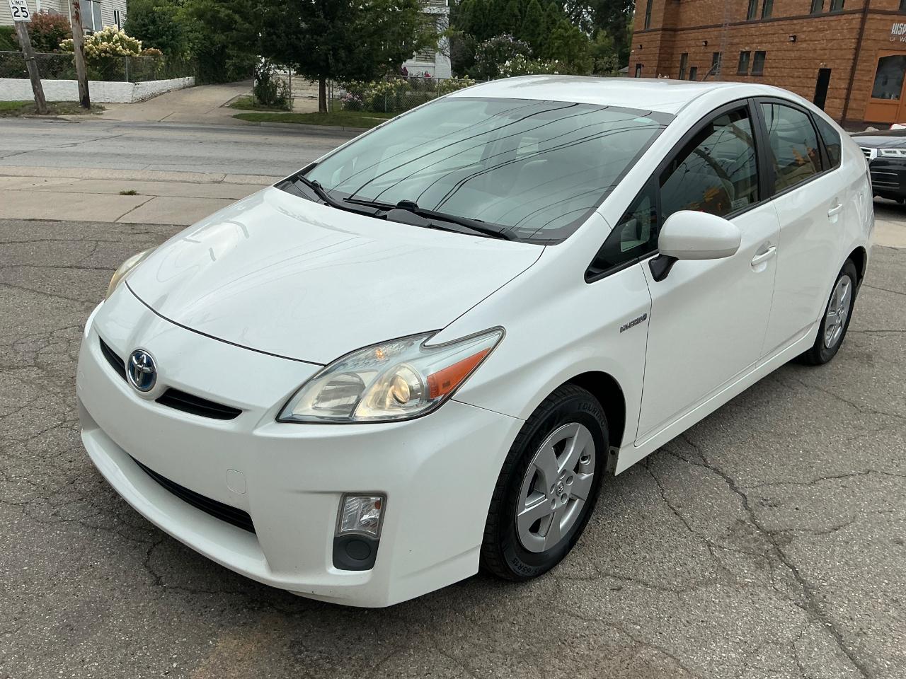 Toyota Prius Prius V 2010