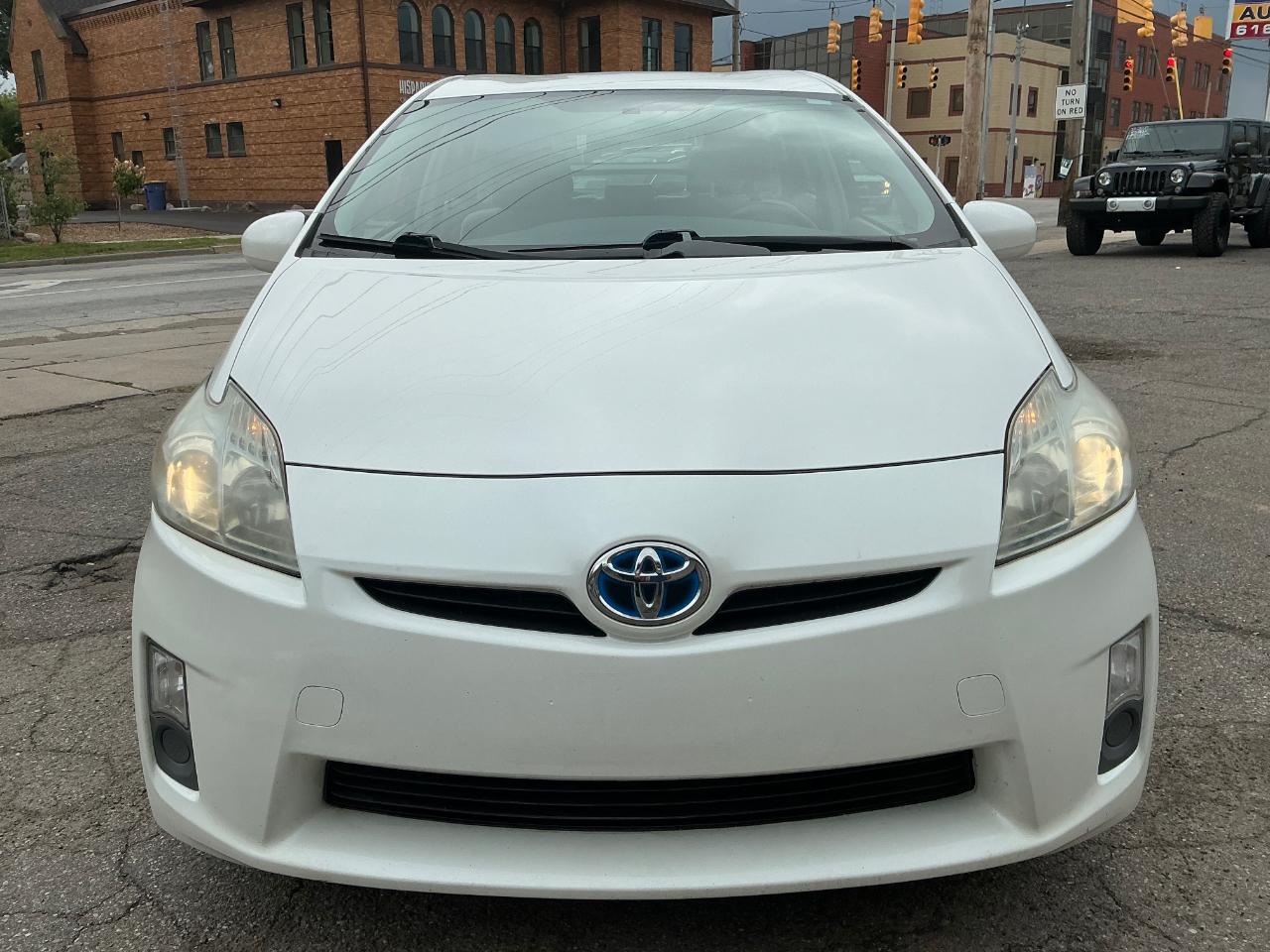 Toyota Prius Prius V 2010
