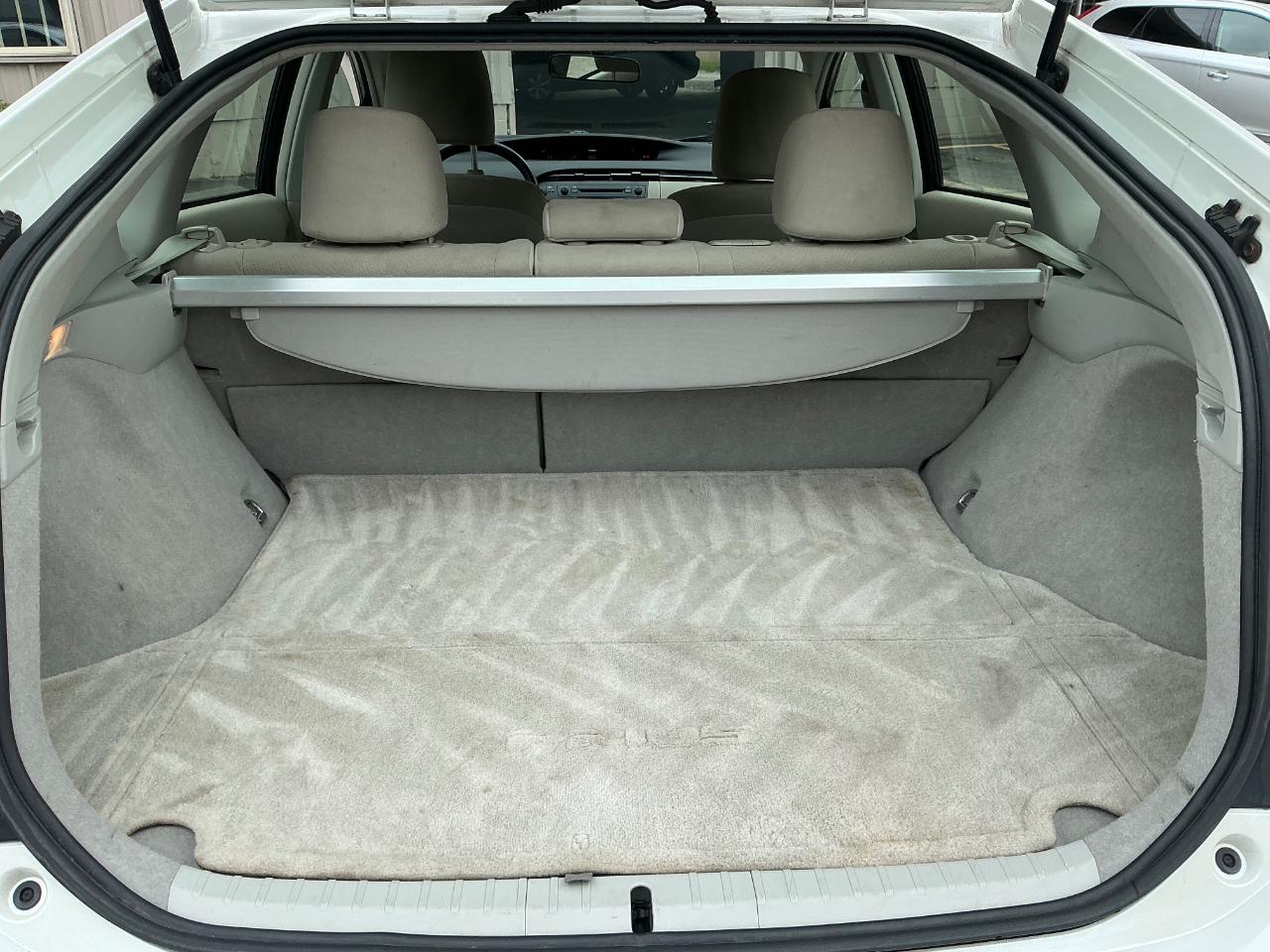 Toyota Prius Prius V 2010