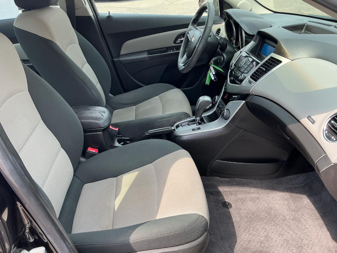 Chevrolet Cruze 2LS 2012