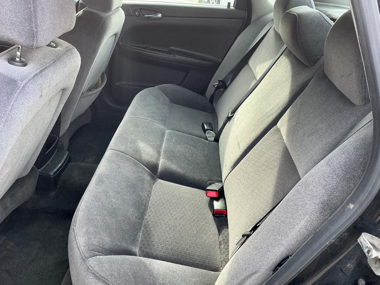 Chevrolet Impala photo 12