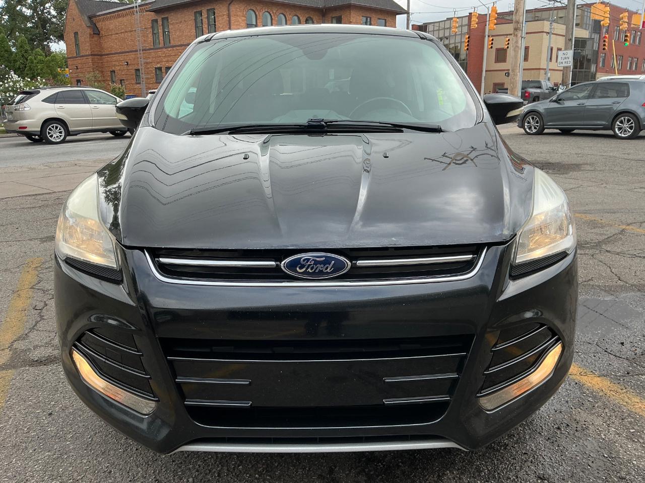 Ford Escape SEL FWD 2013