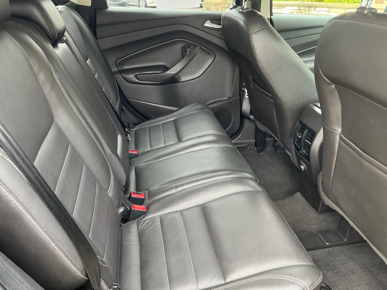 Ford Escape SEL FWD 2013