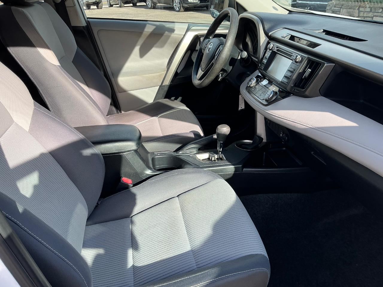 Toyota RAV4 XLE AWD 2013