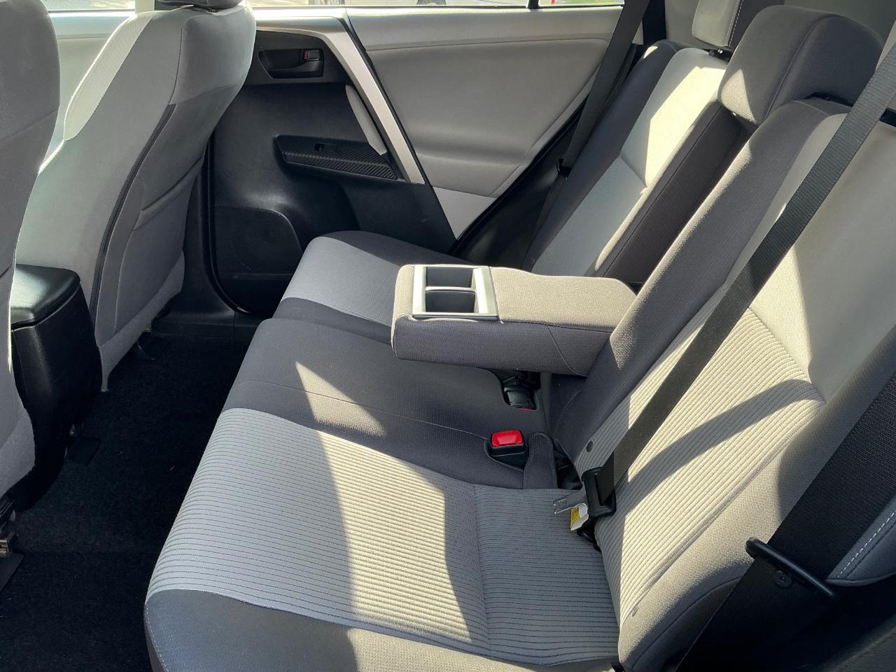 Toyota RAV4 XLE AWD 2013