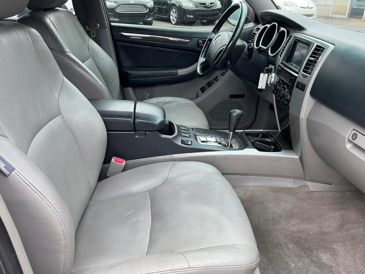 Toyota 4Runner Limited 4WD 2003