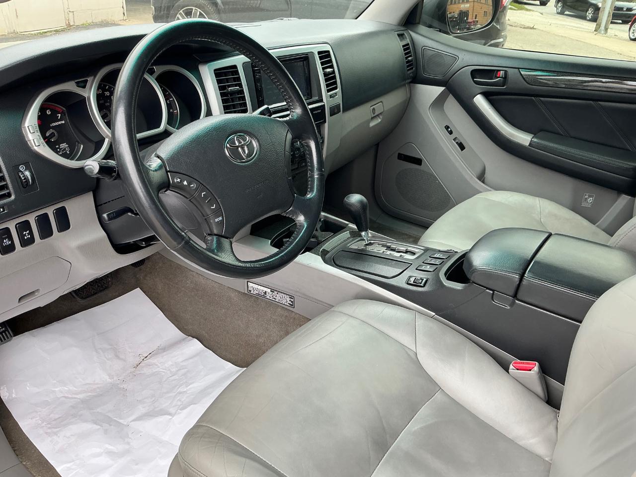 Toyota 4Runner Limited 4WD 2003