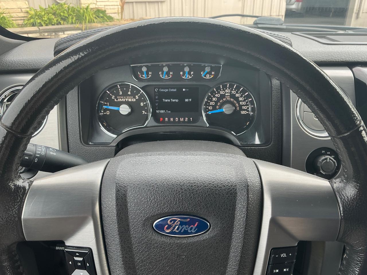 Ford F-150 Platinum SuperCrew 6.5-ft. Bed 4WD 2014