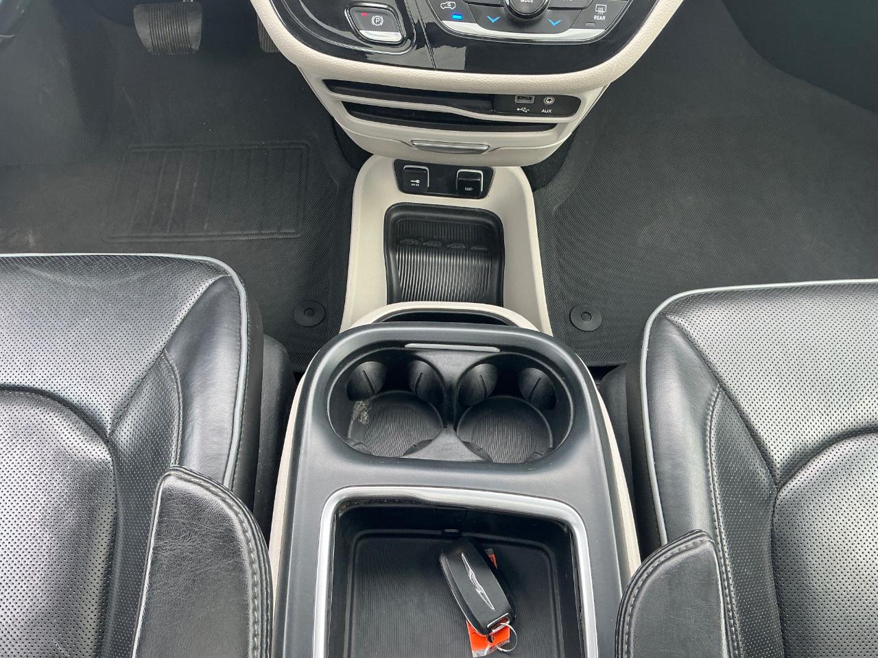 Chrysler Pacifica Limited 2018