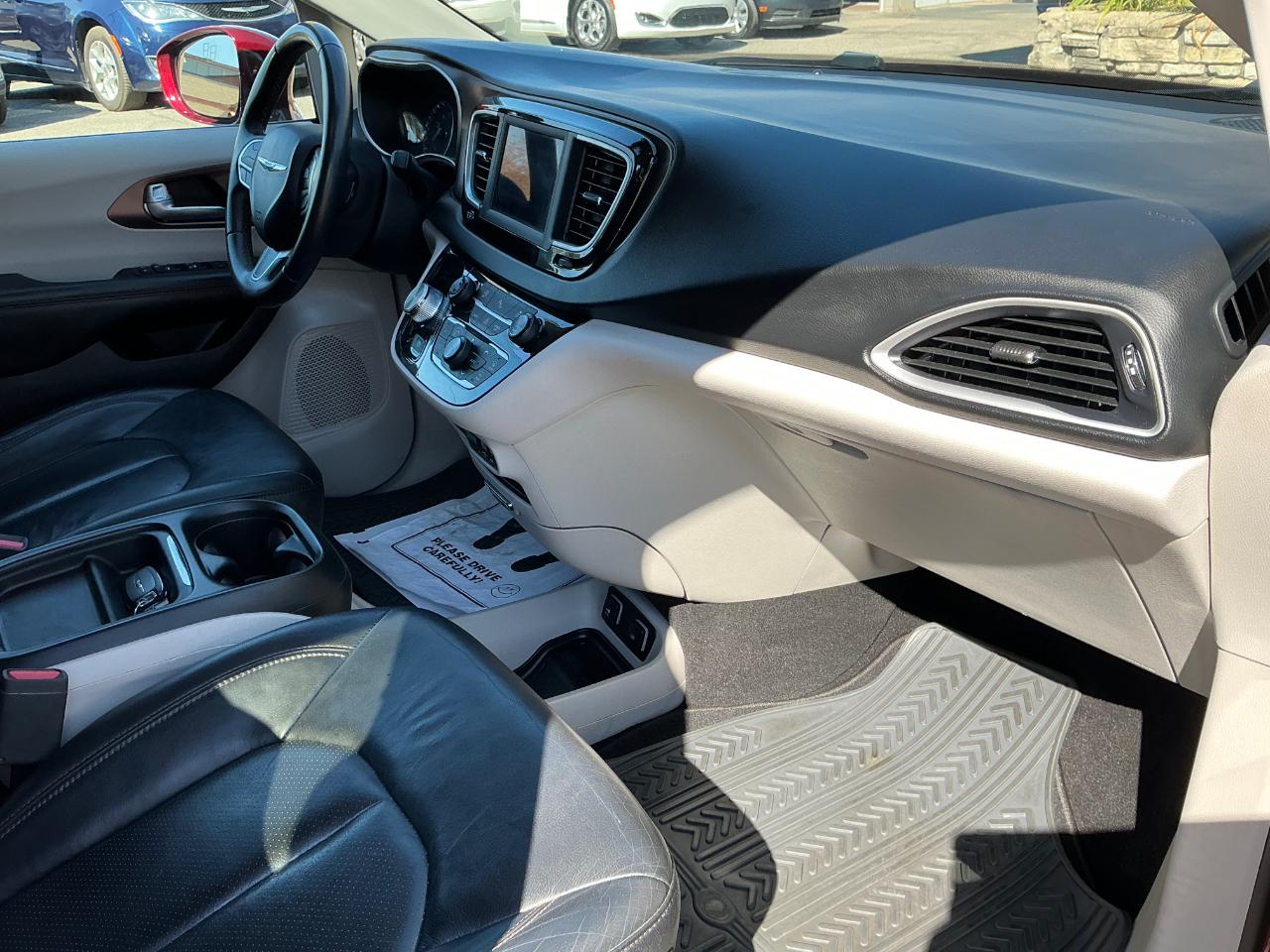 Chrysler Pacifica Touring-L 2018