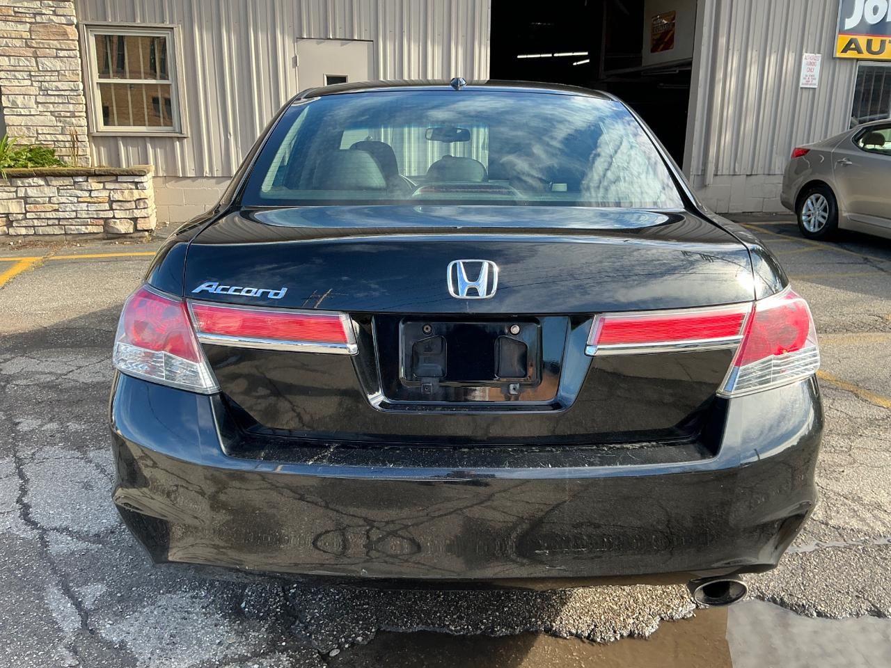 Honda Accord EX-L Sedan AT 2012