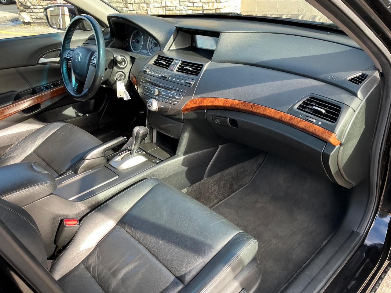 Honda Accord EX-L Sedan AT 2012