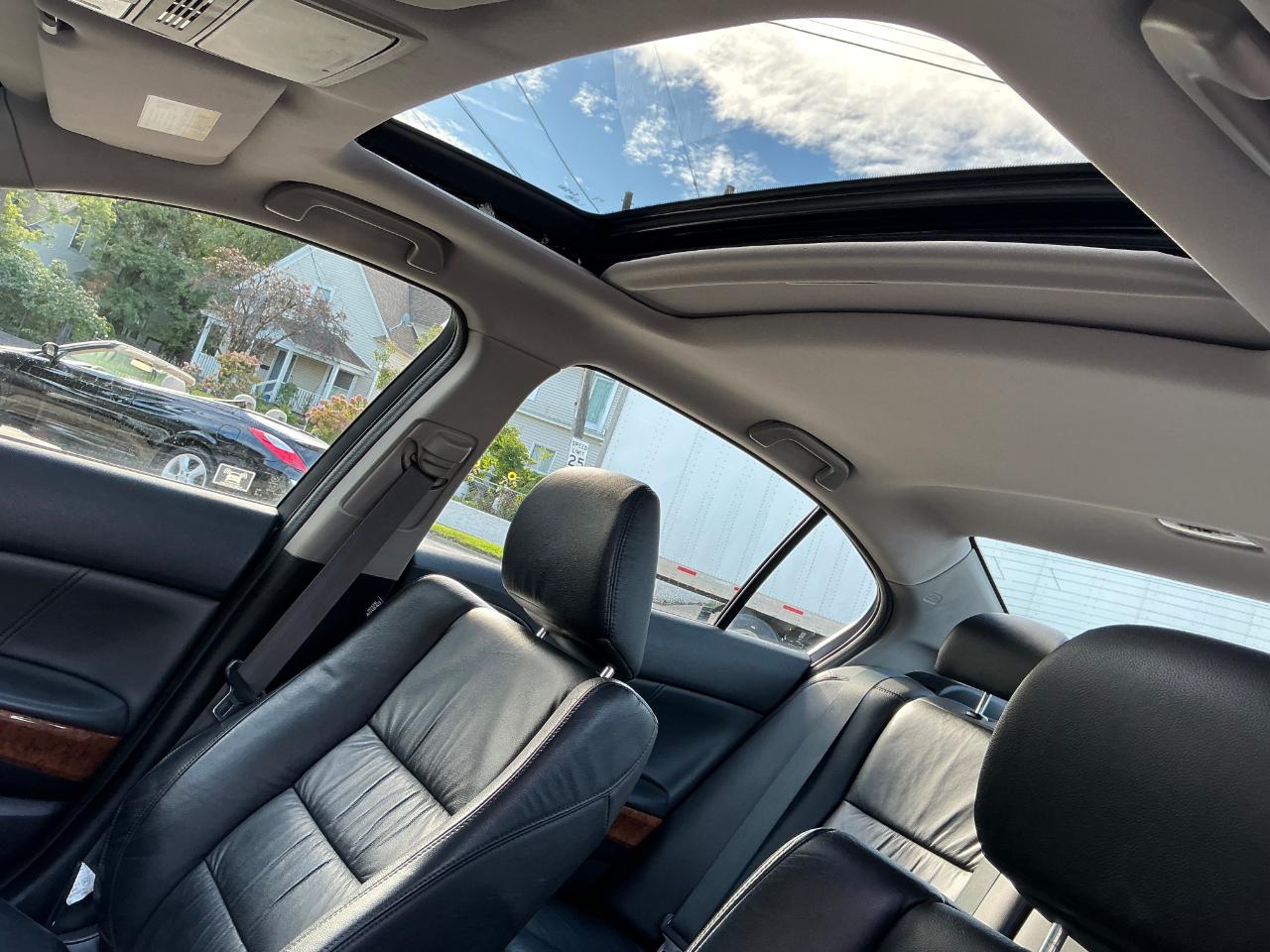 Honda Accord EX-L Sedan AT 2012