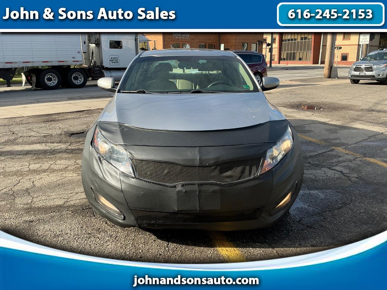 Kia Optima LX MT 2013