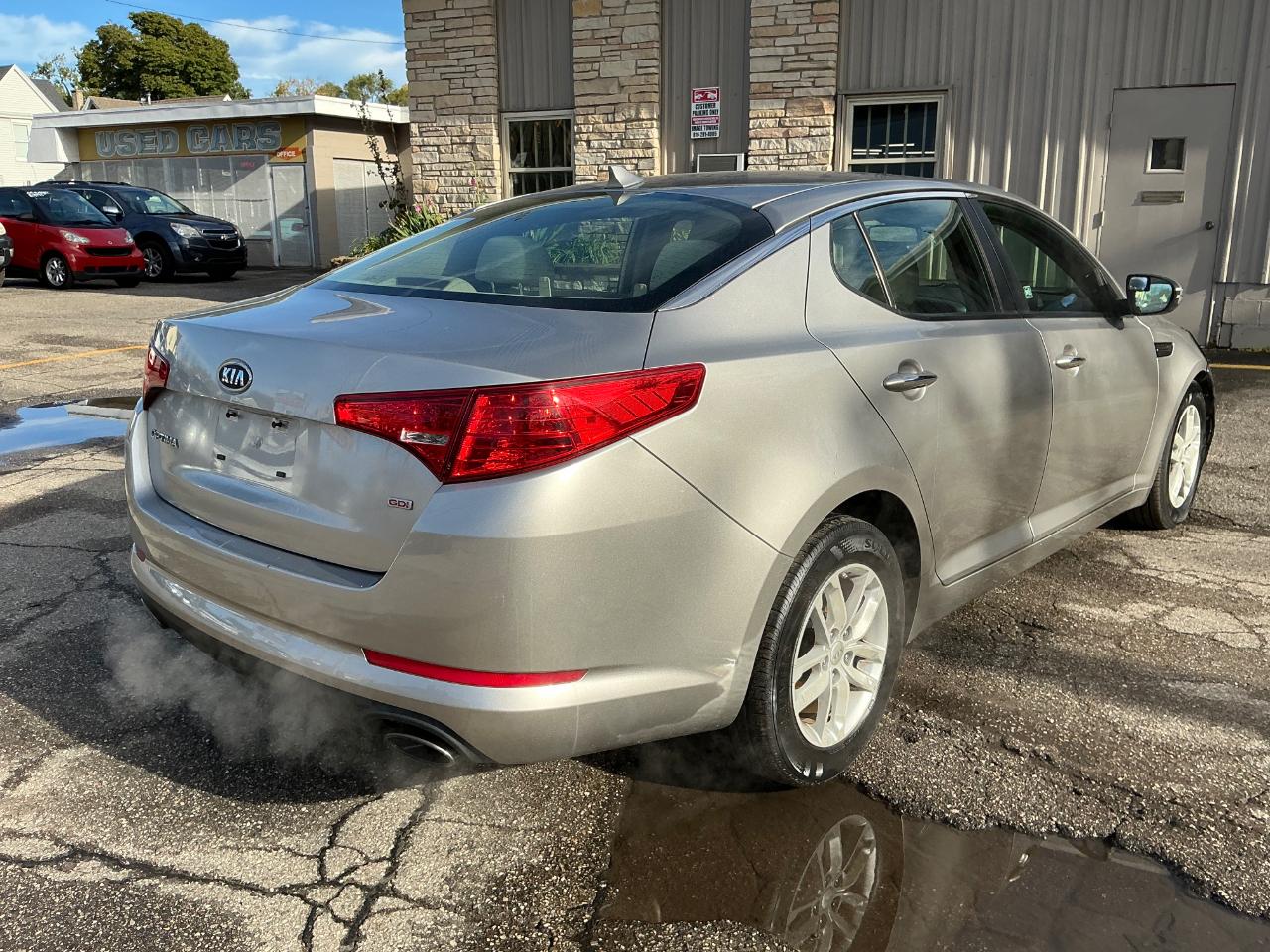 Kia Optima LX MT 2013