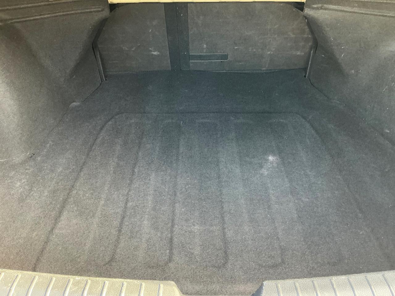Kia Optima LX MT 2013