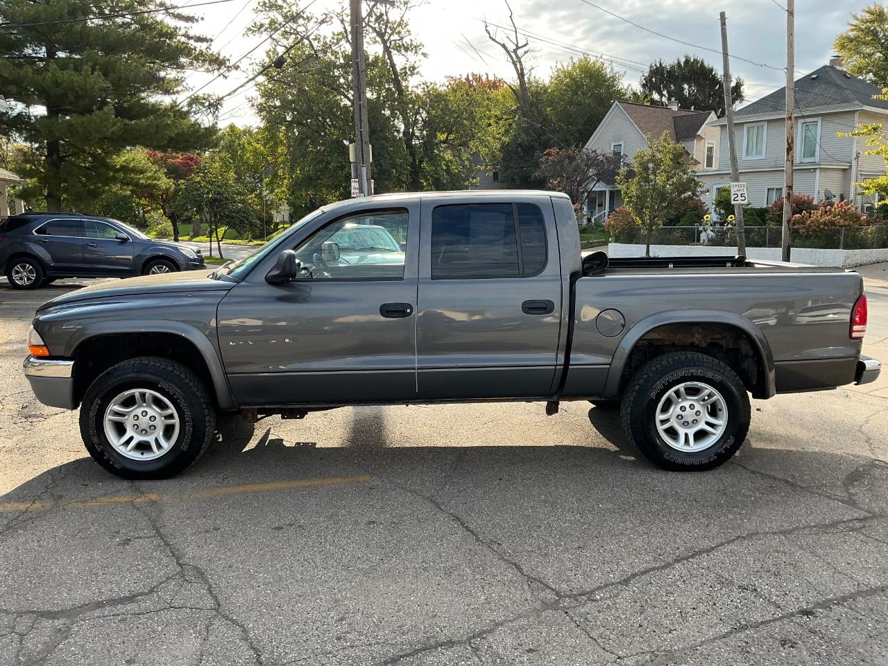Dodge Dakota SLT Quad Cab 4WD 2002