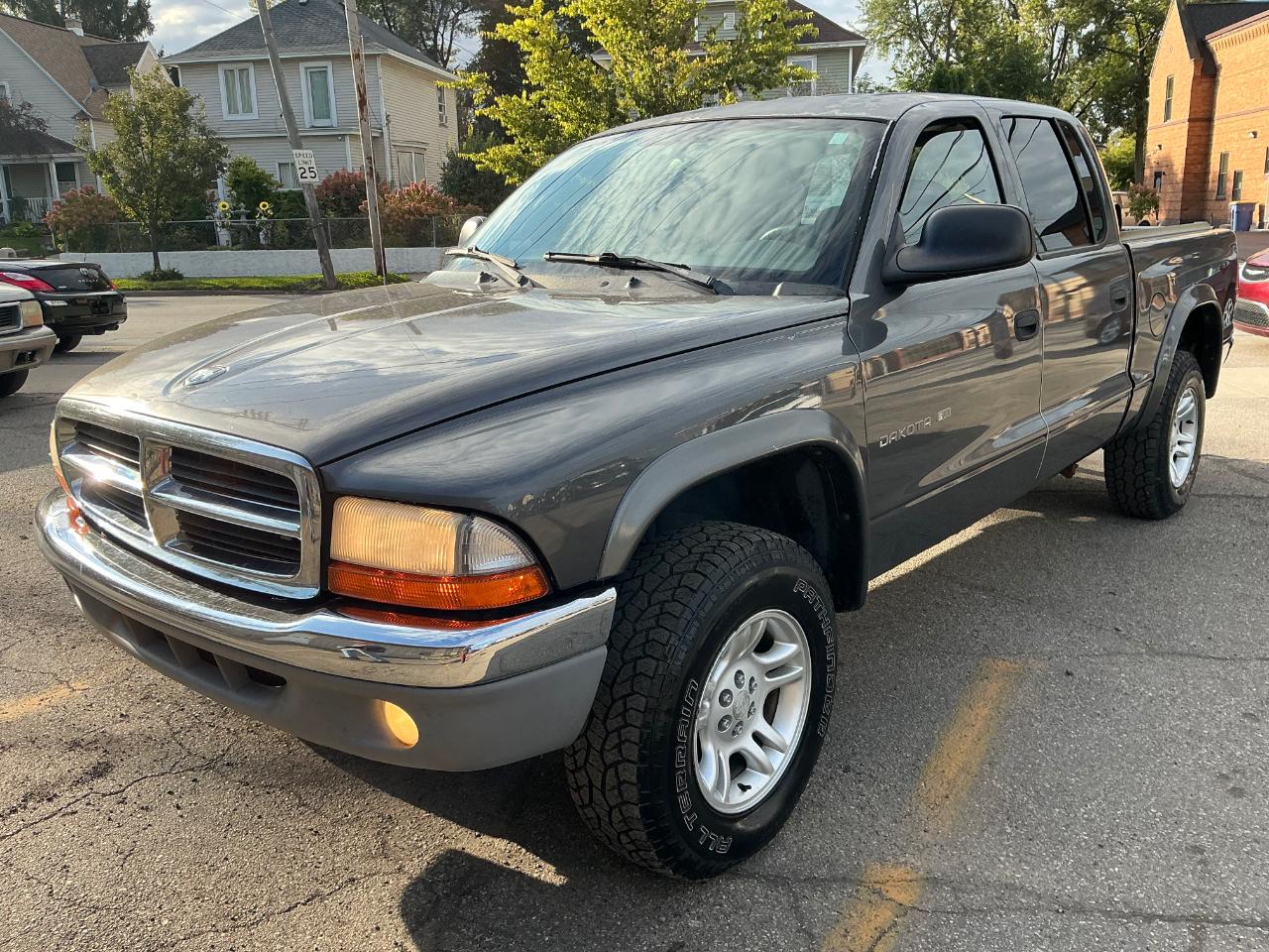 Dodge Dakota SLT Quad Cab 4WD 2002