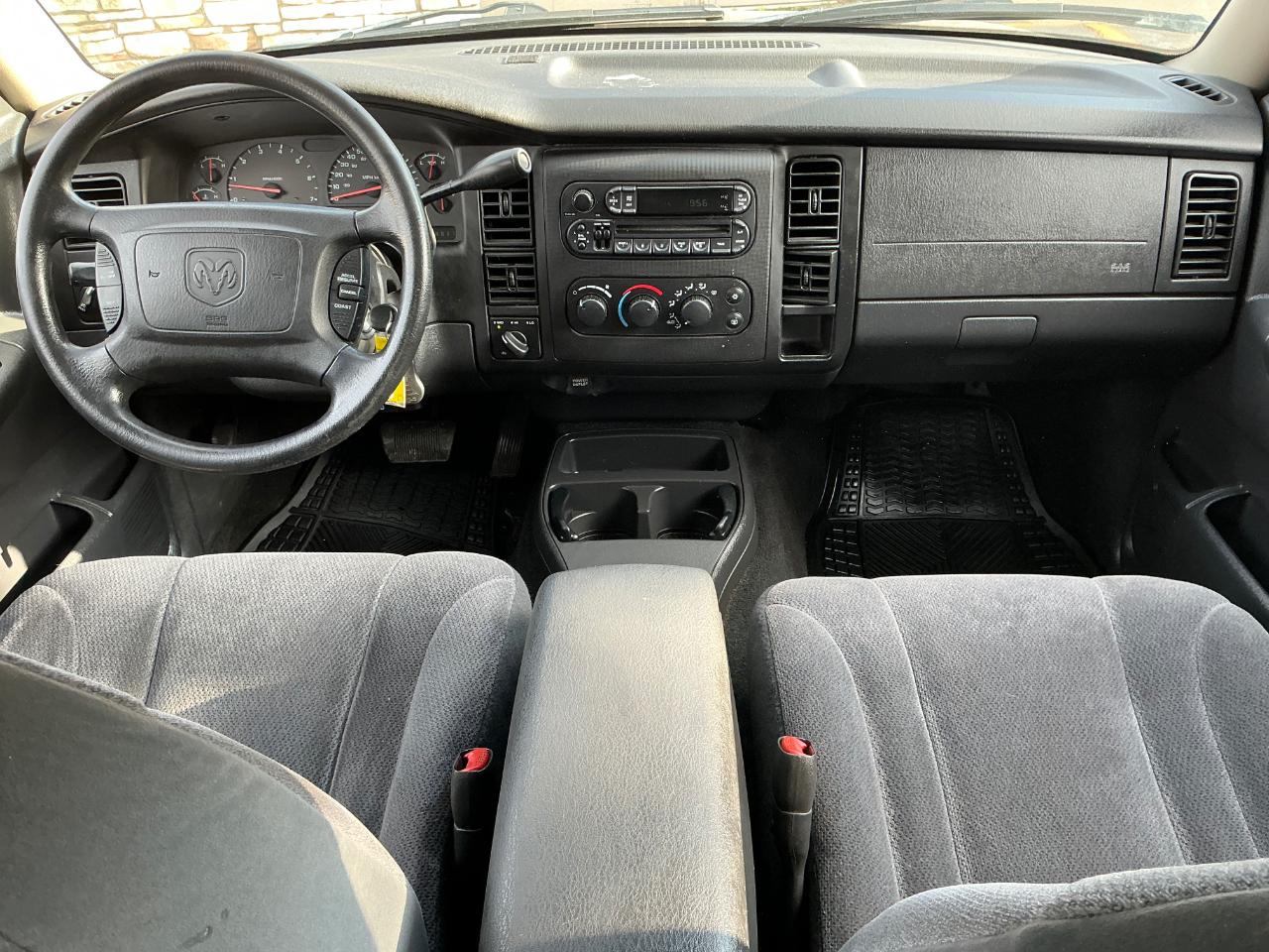 Dodge Dakota SLT Quad Cab 4WD 2002