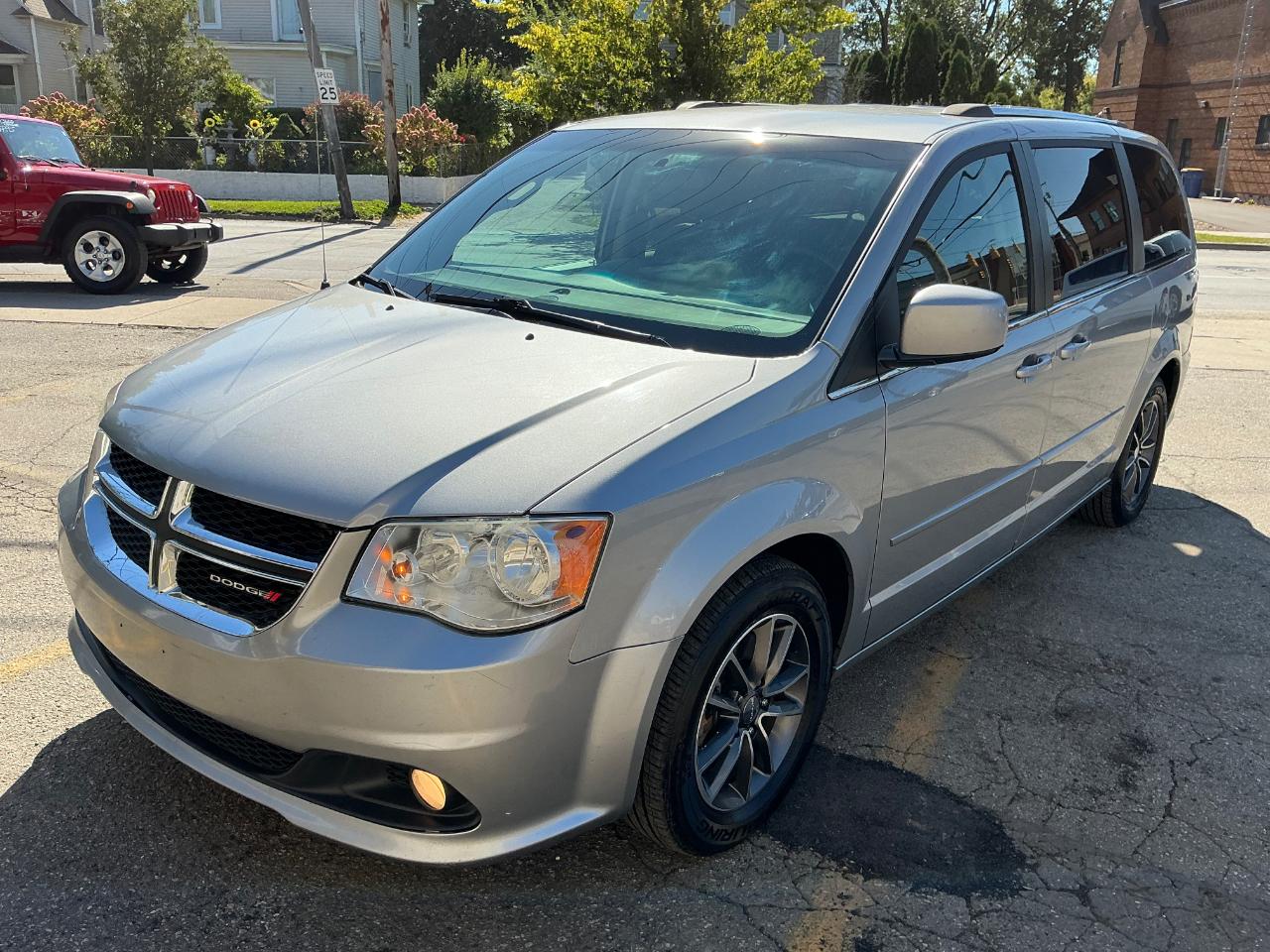 Dodge Grand Caravan SXT 2017