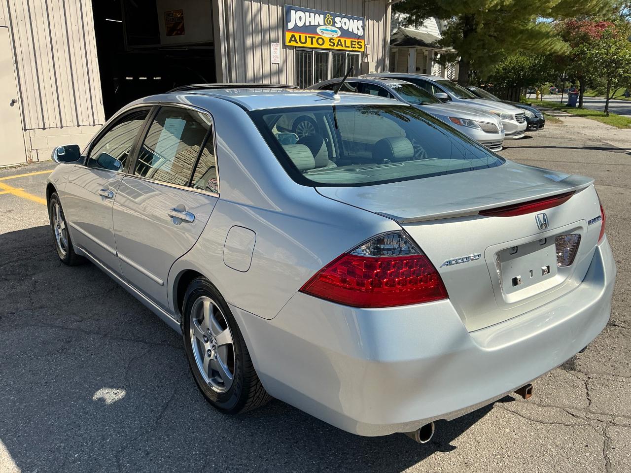Honda Accord Hybrid V6 5-Speed AT 2006
