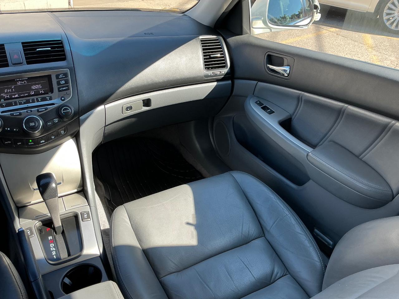 Honda Accord Hybrid V6 5-Speed AT 2006