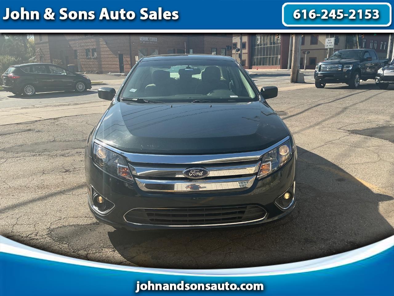Ford Fusion Hybrid Sedan 2010