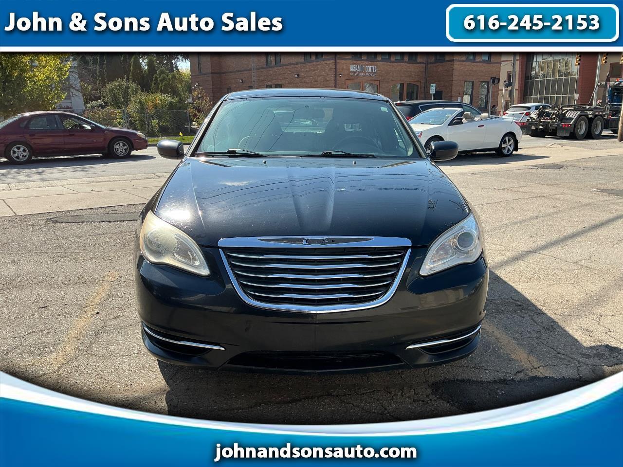 2013 Chrysler 200 Touring