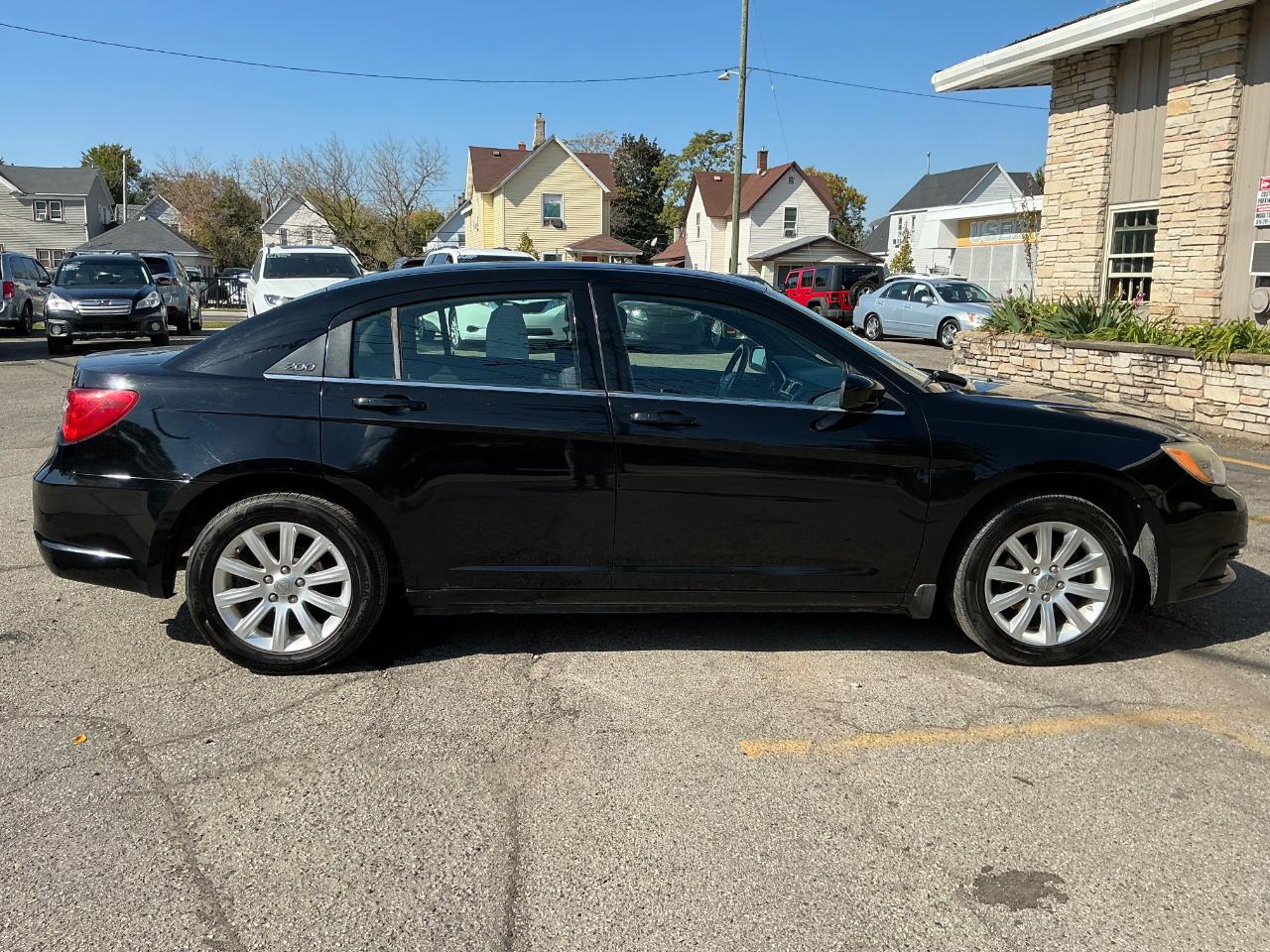 Chrysler 200 Touring 2013