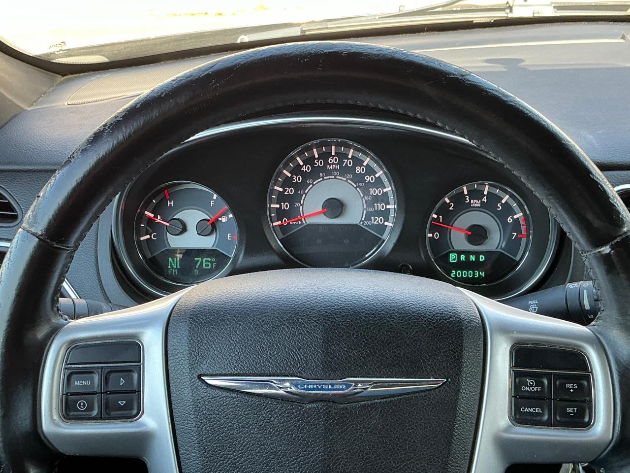 Chrysler 200 Touring 2013