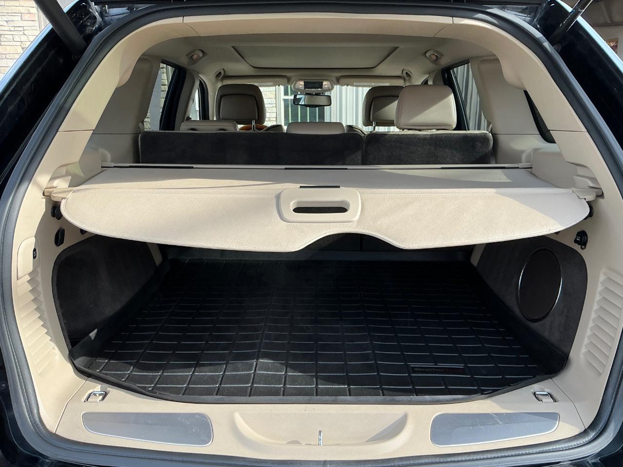 Jeep Grand Cherokee Overland 4WD 2011
