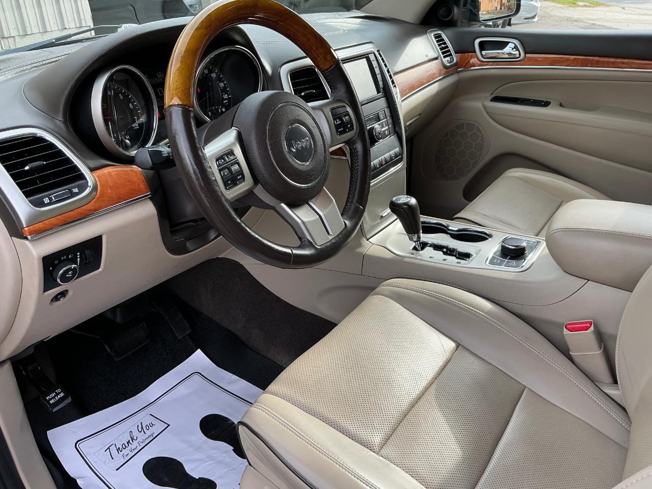 Jeep Grand Cherokee Overland 4WD 2011