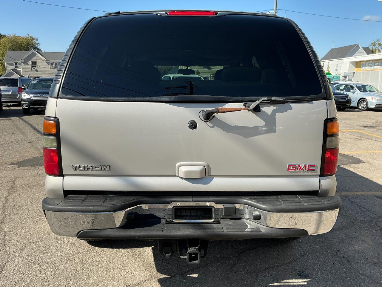 GMC Yukon 4WD 2004