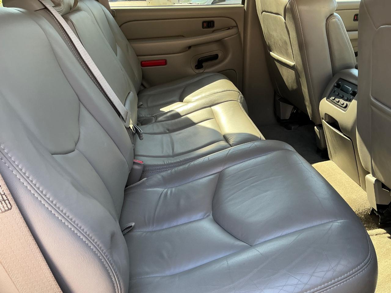 GMC Yukon 4WD 2004