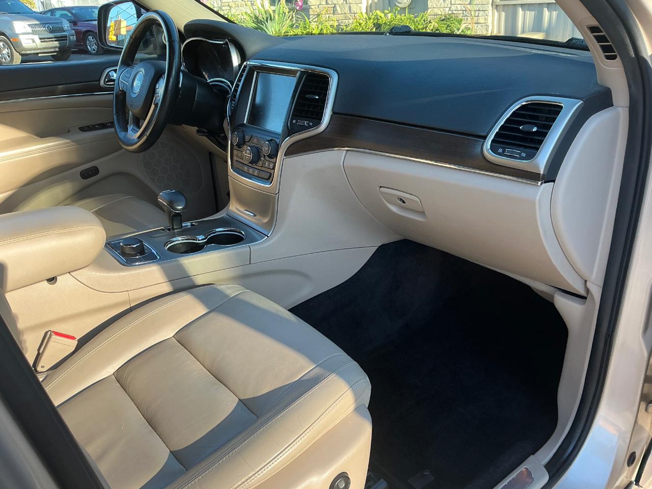 Jeep Grand Cherokee Limited 4WD 2015