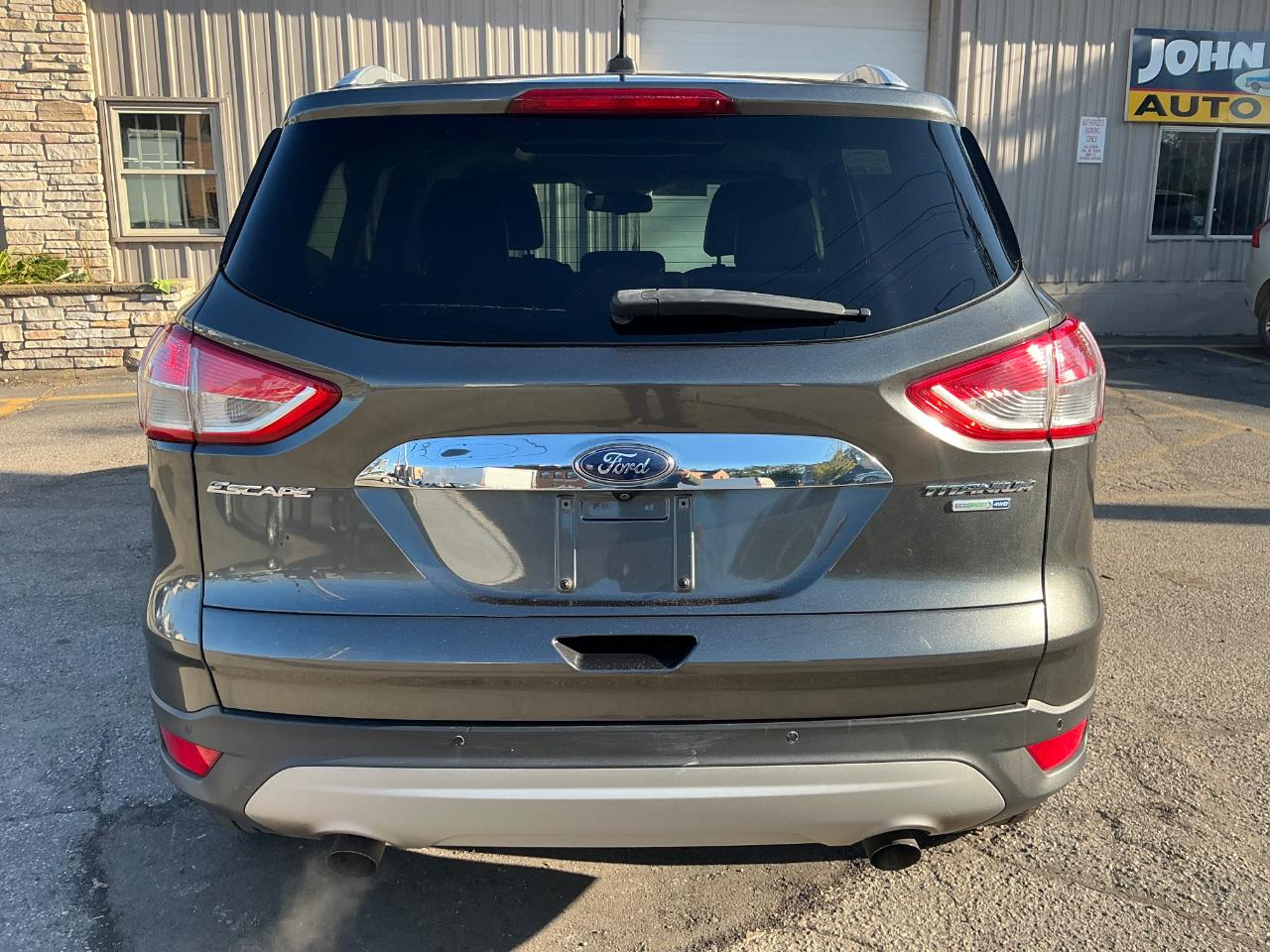 Ford Escape Titanium 4WD 2016