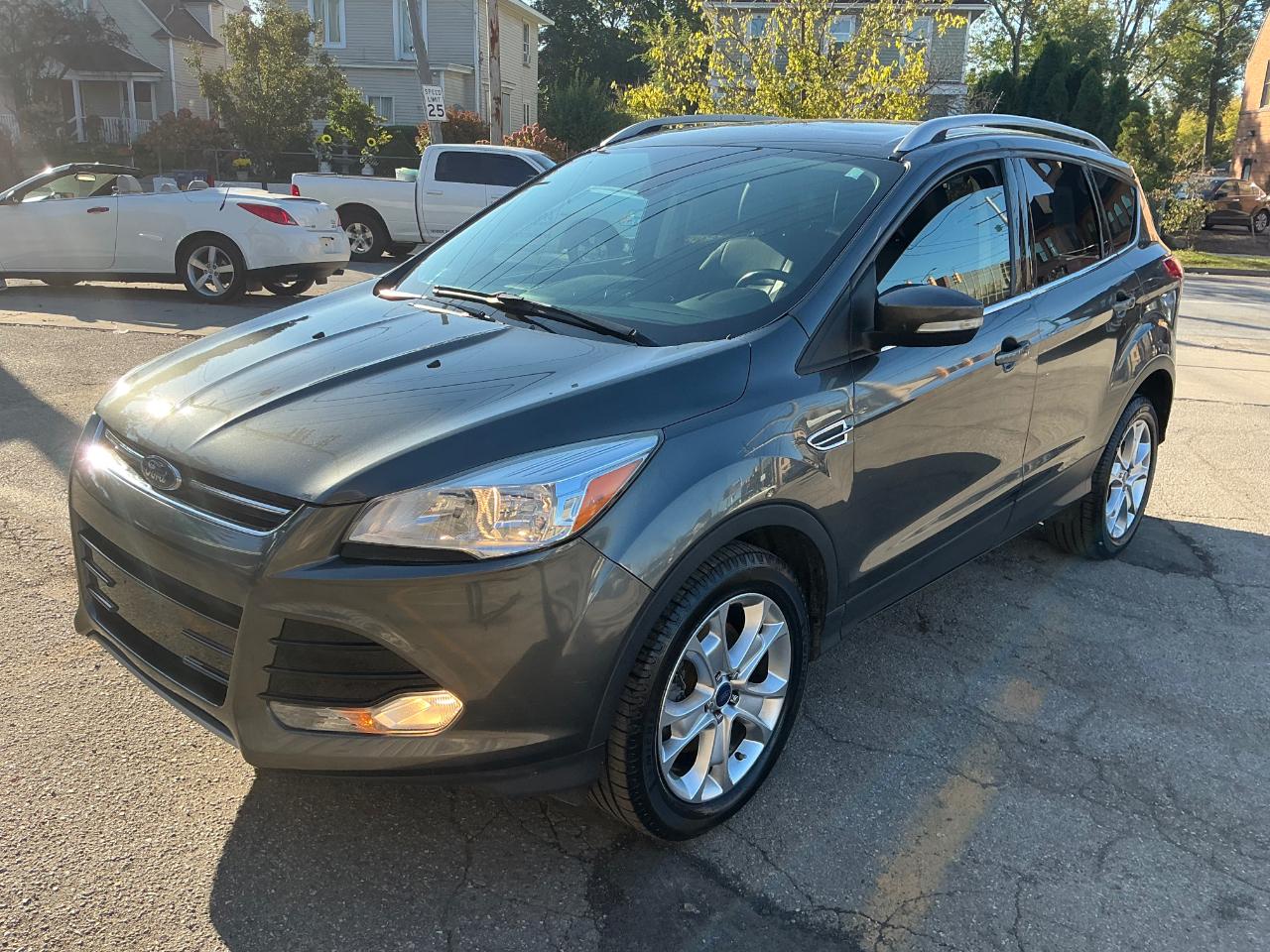 Ford Escape Titanium 4WD 2016