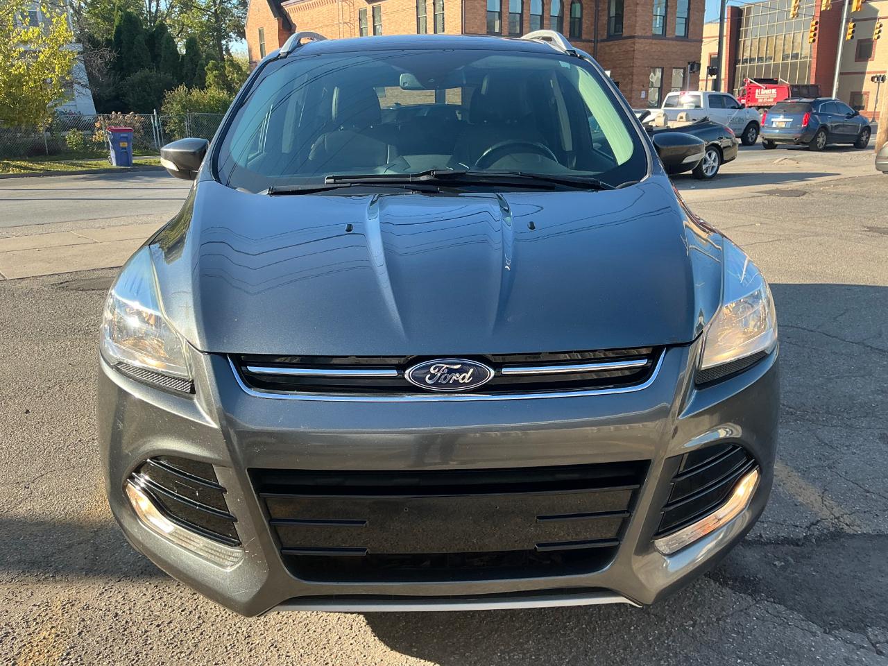 Ford Escape Titanium 4WD 2016