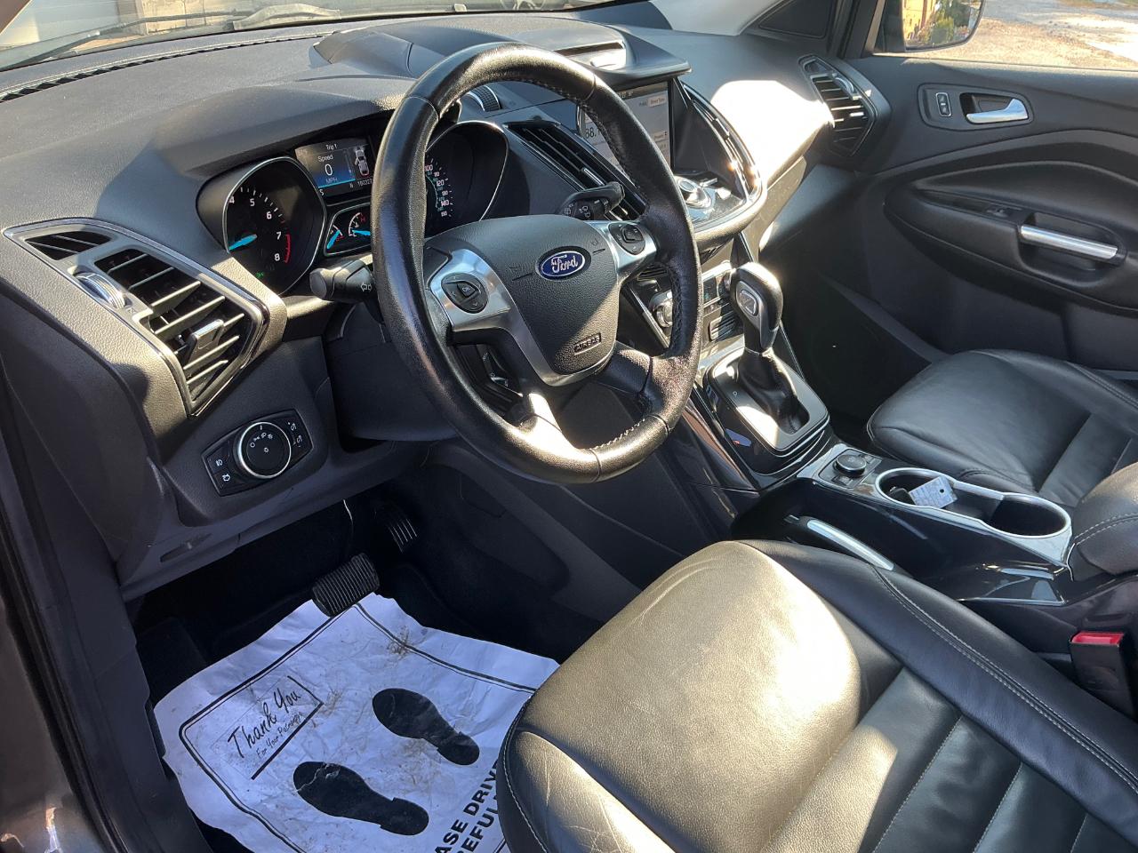 Ford Escape Titanium 4WD 2016