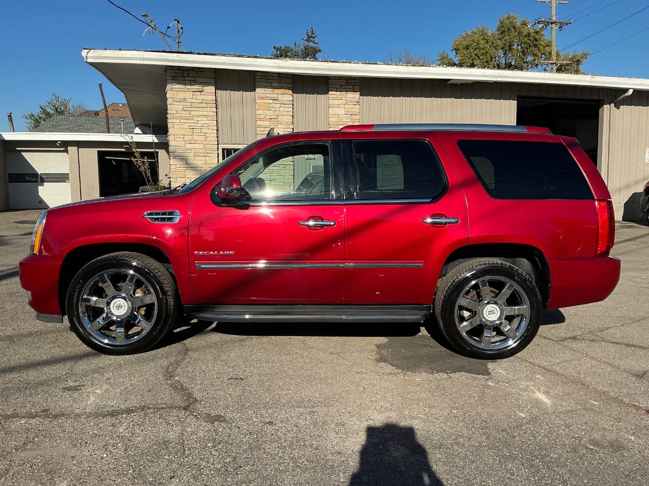 Cadillac Escalade AWD Luxury 2013
