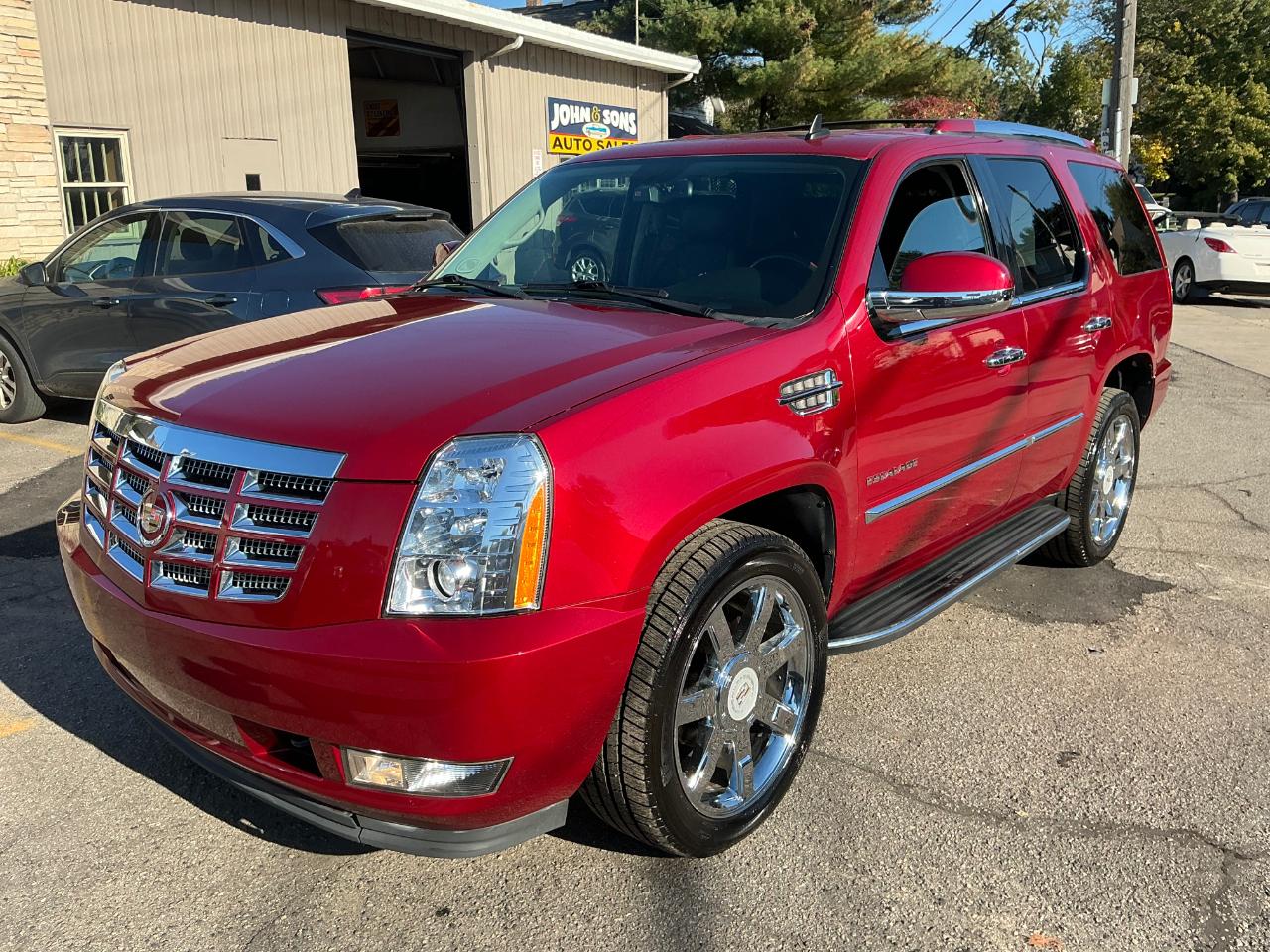 Cadillac Escalade AWD Luxury 2013
