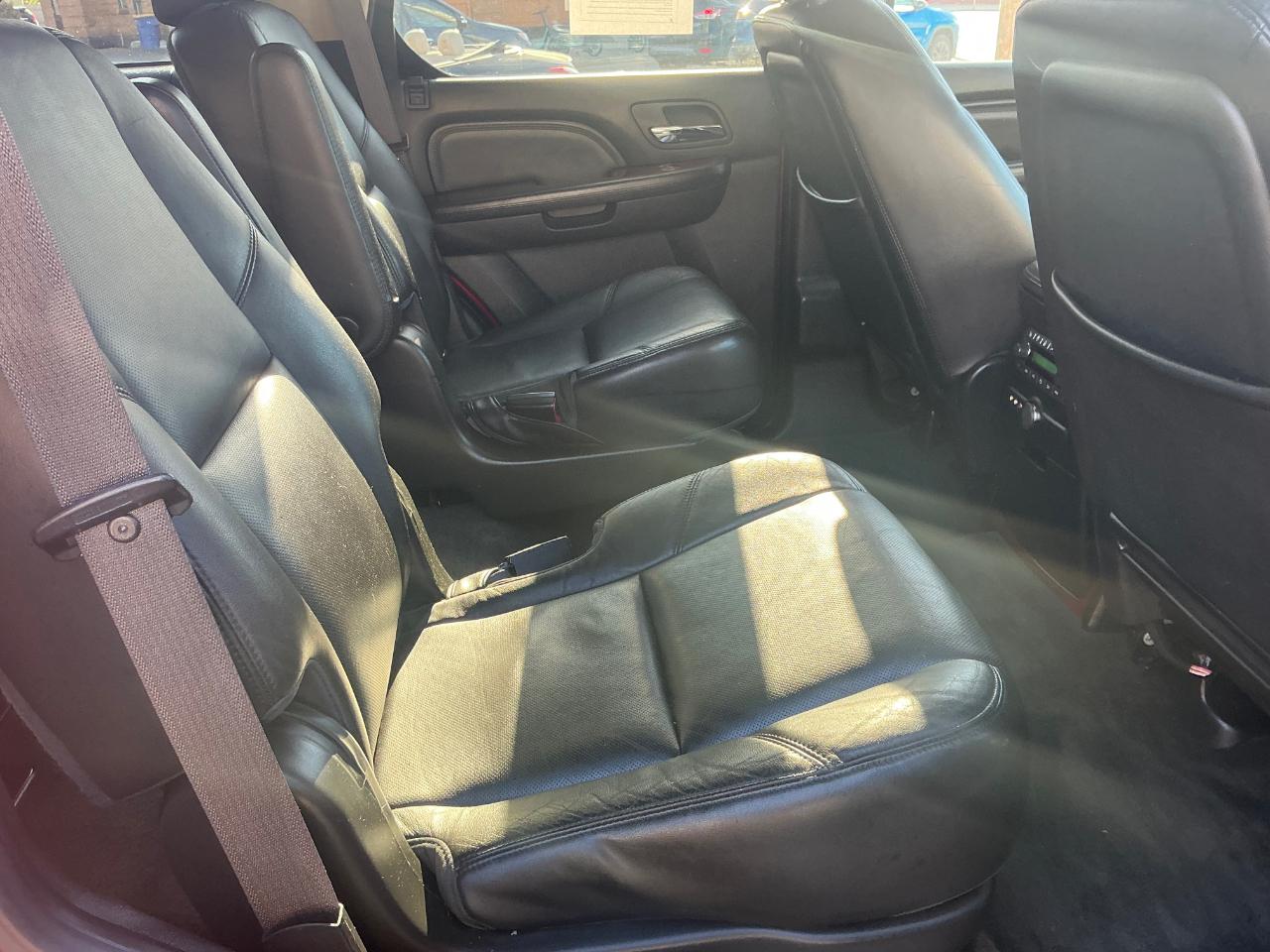 Cadillac Escalade AWD Luxury 2013