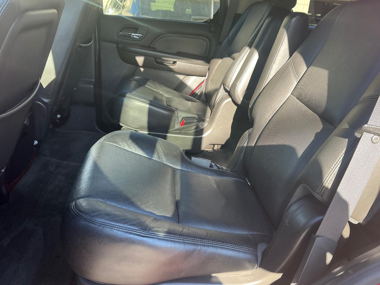 Cadillac Escalade AWD Luxury 2013