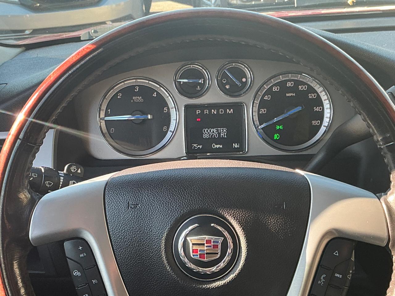 Cadillac Escalade AWD Luxury 2013
