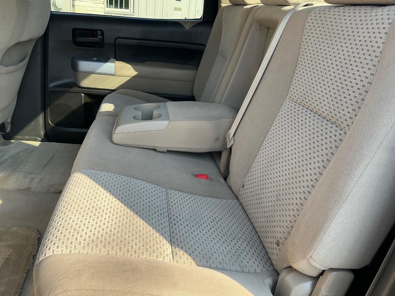 Toyota Tundra SR5 CrewMax 6AT 4WD 2007