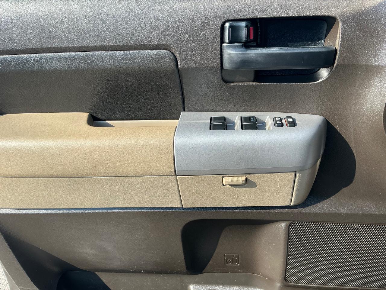 Toyota Tundra SR5 CrewMax 6AT 4WD 2007
