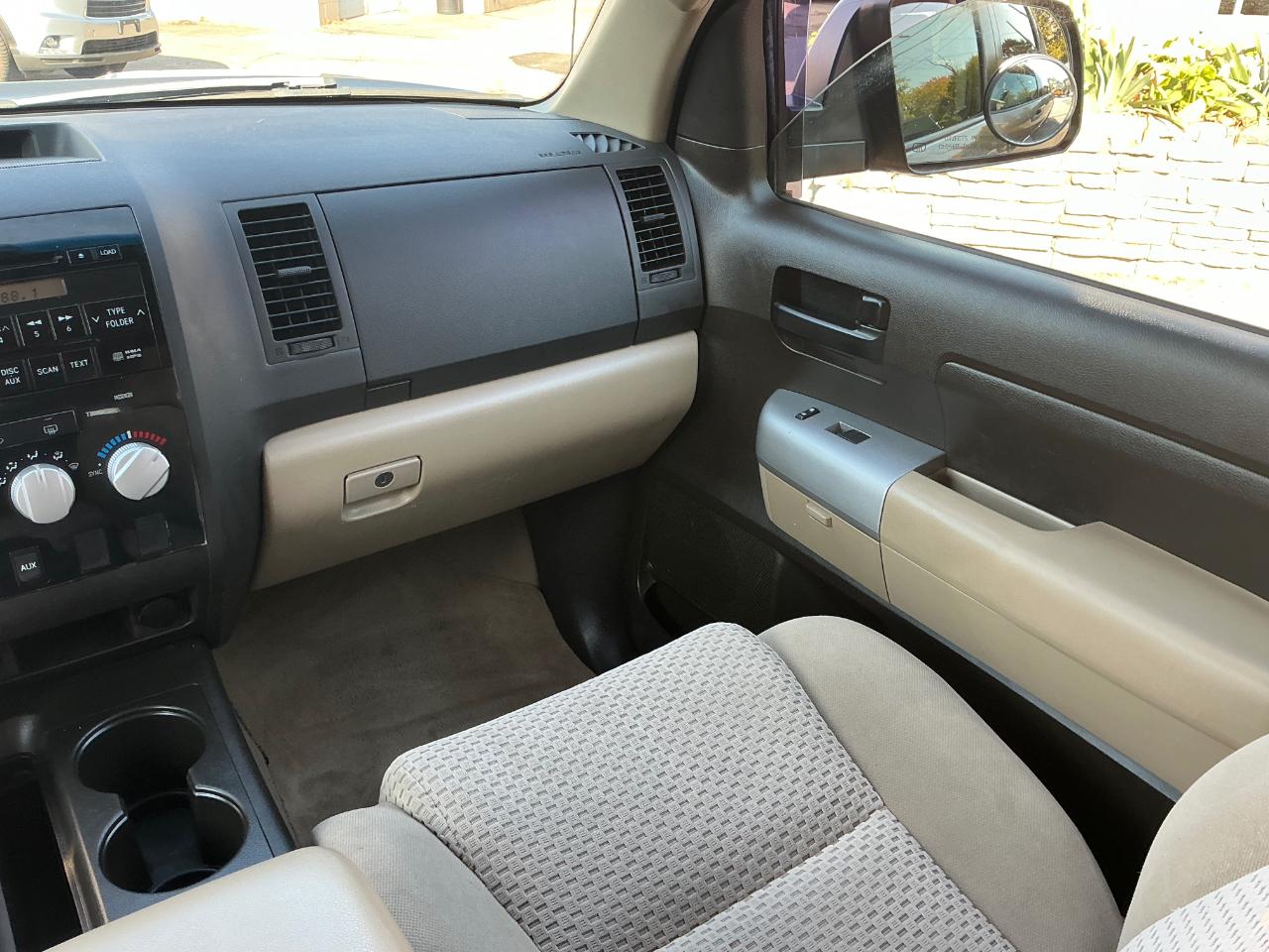 Toyota Tundra SR5 CrewMax 6AT 4WD 2007