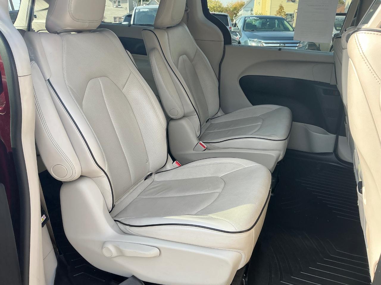 Chrysler Pacifica Hybrid Limited 2018