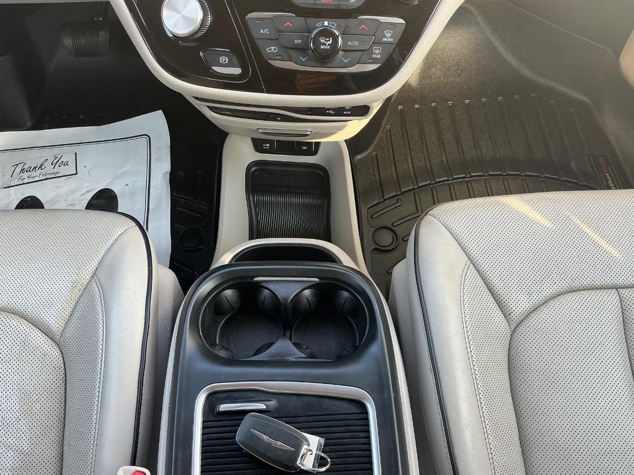 Chrysler Pacifica Hybrid Limited 2018